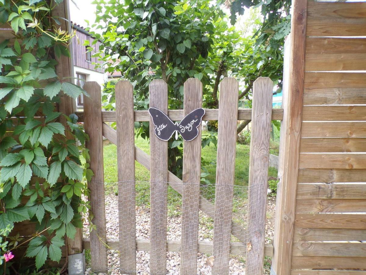Gite " Suzon" A Peyroutas Vignonet St Emilion Exterior photo